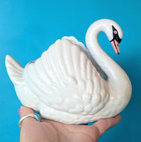 SWAN PLANTER