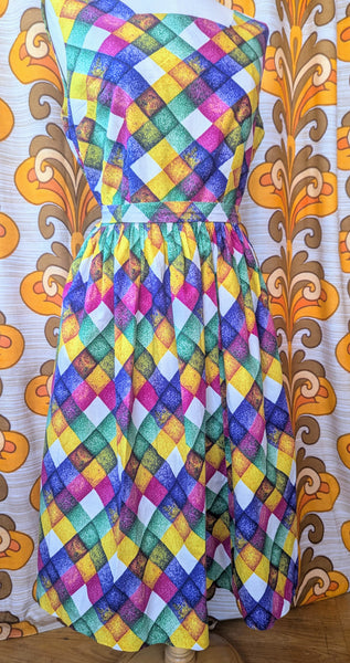 STUNNING HANDMADE 1950s DRESS