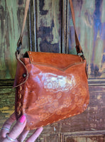 TAN TOOLED LEATHER BAG