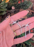BOW SNAKE CHAIN EARRINGS