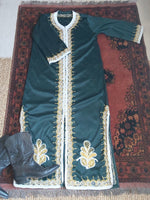 DARK GREEN EMBROIDERED KAFTAN- L