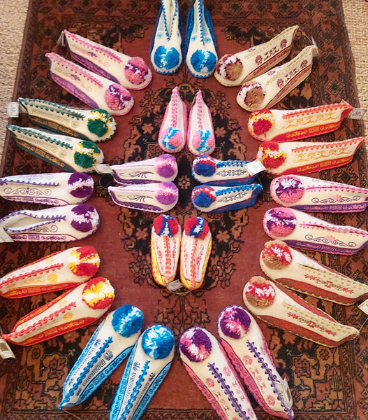 POM POM SLIPPERS KIDS Indie Boho Vintage